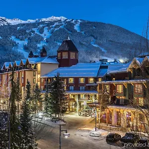 Отель Delta By Marriott Village, Уистлер