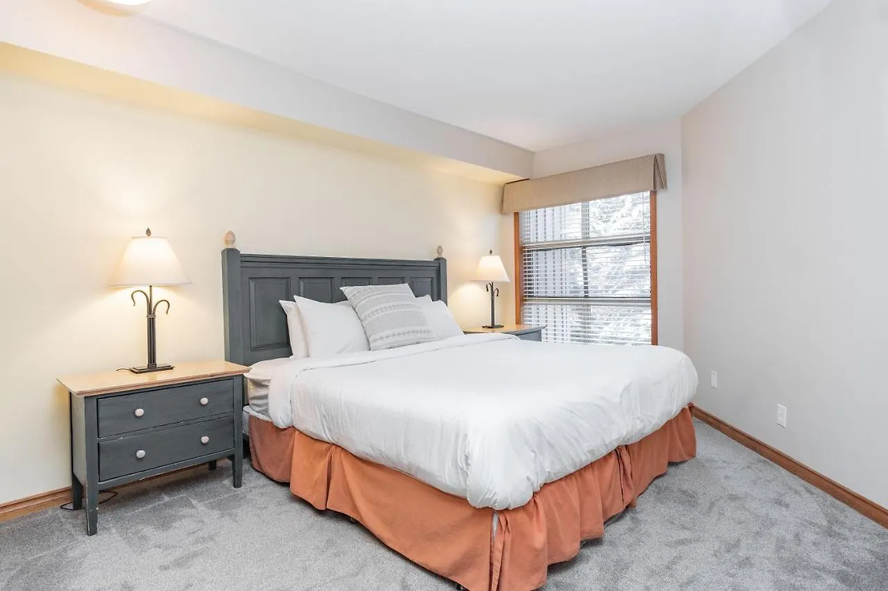 The Best Ski In Ski Out Two Bedroom Condo At Aspens Whistler 0*,  Canada